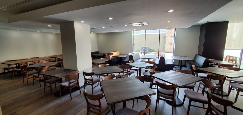 Custom Carbon Black Staine Maple Table Tops for Sushi Restaurant